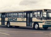 Nielson Urbanus sobre Scania S112 da empresa Garcia, para aplicação no transporte metropolitano de Londrina (PR).