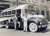 Ford FK alemão de 1952 com carroceria rodoviária, servindo à empresa Guarany, de Porto Alegre (RS) (fonte: site onibusbrasil).