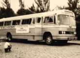 Nicola em chassi Scania B-76, de 1965, na frota da Transportes Urbanos, Rurais e Interestaduais - TURI, empresa carioca que operava linhas urbanas e rodoviárias, entre elas a ligação entre o Rio de Janeiro e Belo Horizonte (MG) (foto: Augusto Antônio dos Santos / ciadeonibus).
