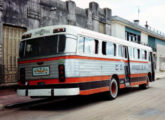 Um dos dez OF-1313 encarroçados pela Nicola em 1971 para a operadora uruguaia COPSA (foto: Alberto Kaselis / cienporcientobuses).