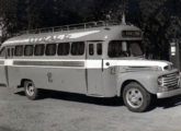 Ford 1948-50 da empresa Citral, de Taquara (RS); apesar do ano de fabricação do caminhão, o aspecto da carroceria dá a entender que seja de construção metálica - portanto posterior a 1952 (fonte: site clubedonibus).