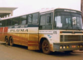 Outro Scania S 112 da Pluma, fotografado em Foz do Iguaçu (PR), em julho de 1982, em meio a viagem de São Paulo (SP) para Assunção, Paraguai (foto: Rafael Telles / railbuss).