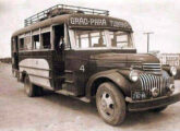 Matriculado em Tubarão (SC), este Chevrolet 1946 atendia à linha para Grão-Pará (fonte: Luiz Lucchese).