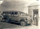 Chevrolet 1938 operando entre São José do Rio Preto e Votuporanga, no oeste do Estado de São Paulo (fonte: Alexandre Magno Rozaboni / onibusbrasil).