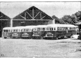 Muito modernas para a época, estas cinco carrocerias foram construídas em 1941, em Fortaleza (CE), pela operadora local São José; montadas sobre chassis Ford, possuíam estrutura de madeira e revestimento de chapas de aço (fonte: O Povo). 