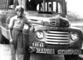 Registrado em Itapicuru (BA), este Ford 1948-50 fazia linha para Aracaju (SE) (fonte: Ivonaldo Holanda de Almeida / Jorge Henrique).