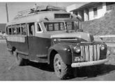 Ford 1946-47 da extinta operadora Expresso do Campo, de Campos Novos (SC) (fonte: Ronnie Hoppen / egonbus).