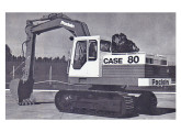 Escavadeira Case-Poclain 80, de 1986, na versão sobre esteiras CR.     