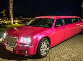 Chrysler 300C Pink.