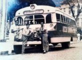 Ford F-1 1948-50 no transporte urbano de Manaus (fonte: portal manausdeantigamente).