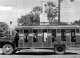 Caminhão Fargo com carroceria mista ligando a cidade de Altos (PI) à capital Teresina (fonte: portal barrasvirtual). 