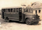 Ford 1951 da Viação Primor, ainda em 1969 operando em Tirirical (MA) (fonte: Jorge Cavalcante).
