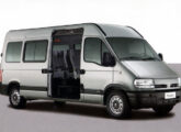 Master Minibus Executive.