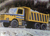 Scania T 112 E, 6x4 lançado em 1981.