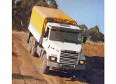 T 112 HK 6x6, com carroceria para o transporte de tropas; em 1994 a produção do modelo foi transferida para a filial mexicana.    