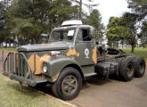 Um cavalo-mecânico Scania LT 110 do Exército Brasileiro (fonte: portal viaturasbrasil).