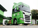 R 410 - um dos 300 Scania a gás da transportadora gaúcha Reiter Log; outras 200 unidades foram encomendadas em 2026.