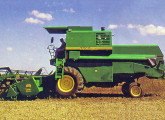 Colheitadeira SLC 7700, lançada na Expointer 93, um dos últimos modelos a ainda trazerem o nome da empresa gaúcha. 