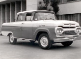 Como muitos outros pequenos fabricantes, em 1952 a novata Sulamericana apresentou à Ford sua proposta de cabine-dupla para a picape F-100 (fonte: site carrosantigos).