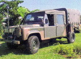 Defender 130 com cabine dupla testado pelo Exército. 