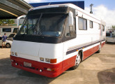 Technotrailer 1997 para oito pessoas, sobre plataforma Mercedes-Benz O-364 (ano 1983), à venda pela internet em 2011 (fonte: site webcamping).