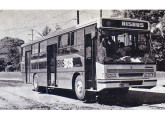 BisBus, com carroceria especial da Busscar, em operação entre municípios limítrofes de Paraná e Santa Catarina (fonte: Transporte Moderno).     