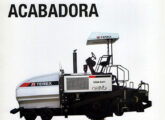 Capa de ficha técnica da vibroacabadora Terex VDA 621 sobre rodas, com motor MWM de 110 cv, lançamento de 2006; a seqüência das quatro últimas fotografias mostra a lenta transição da identidade visual da empresa, da tradicional cor amarela Cifali para o branco Terex, do nome Cifali em caixa alta, discretamente precedido pelo logotipo CMI, para a marca Terex solo.