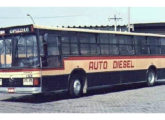 Thamco Águia sobre plataforma Mercedes-Benz O-371U nas cores da empresa carioca Auto Diesel (fonte: portal ciadeonibus).