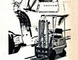 Por décadas a Toyota importou suas empilhadeiras japonesas antes que se dispusesse a montá-las no Brasil; esta publicidade é de abril de 1974.