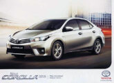 Capa de folheto publicitário para o sedã Corolla 2015.