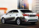 Corolla Altis 2015.