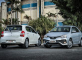 Apresentada em janeiro de 2017 como modelo 2018, a linha Etios assumiu o estilo das séries especiais Platinum e Ready!; na imagem a versão XLS, com saisa laterais adicionais.