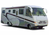 Commander 2005, com 9,5 m, sobre chassi leve Volkswagen; utilizando chassis diversos, o modelo podia ser fornecido com até 14,0 m de comprimento.   