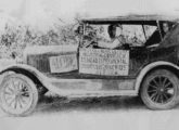 Ford Modelo T a álcool, adaptado pela Estação Experimental do Ministério da Agricultura, em testes de estrada no Estado do Rio de Janeiro em 1925 (fonte: Classic Show).