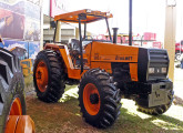 Valmet 985 S, com motor Sisu importado; o modelo, de 1993, foi exposto no Agrishow 2010, no 50º aniversário da empresa (foto: LEXICAR).