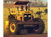 Valmet 118-4, primeiro trator 4x4 pesado brasileiro.     