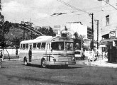 Outra criação especial da Vieira na década de 60 foi esta carroceria de reposição para ônibus elétrico francês Vetra, operando em Niterói (RJ); a imagem é de 1967 (foto: L.W.Rowe / trolebusbrasileiros).