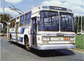 Trólebus Caio/Massari 1977 com componentes Villares.