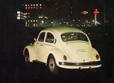 Fusca 1300 1975: mesmo após o lançamento do Brasília e Passat, ainda muito vendido.