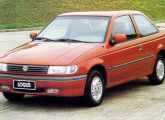 Logus, segundo VW derivado de um produto Ford; na foto a versão GLS.     