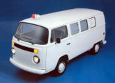 Kombi ambulância (fonte: Jorge A. Ferreira Jr.).