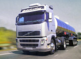 Linhas FH com o novo estilo de 2003; na foto, o FH 12 4x2.
