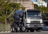 Novo Volvo VM 8x4, variante lançada no final de 2013.