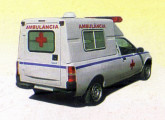 Picape Ford Courier transformada em ambulância, utilitário Walk de 2001.    