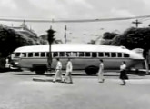 Um elegante zepelim de Manaus de 1955 (fonte: Marco Antonio da Silva / onibusbrasil).