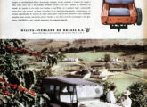 A campanha publicitária do Jeep para 1959 focou no seu uso no meio rural, mostrando a presença do carro em diversos ambientes agropecuários brasileiros, como neste caso, no cultivo do café.