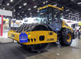 O mesmo modelo no stand da XCMG na M&T Expo 2022 (foto: LEXICAR).