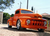 Picape Ford F-100 1951 da Free Style.