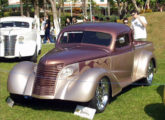 Chevrolet 1938 customizado como hot rod picape.