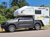 Picape Ford Ranger matriculada na Argentina: equipada com camper Duaron Super King, encontrava-se em viagem ao Uruguai em fevereiro de 2024 (foto: LEXICAR).